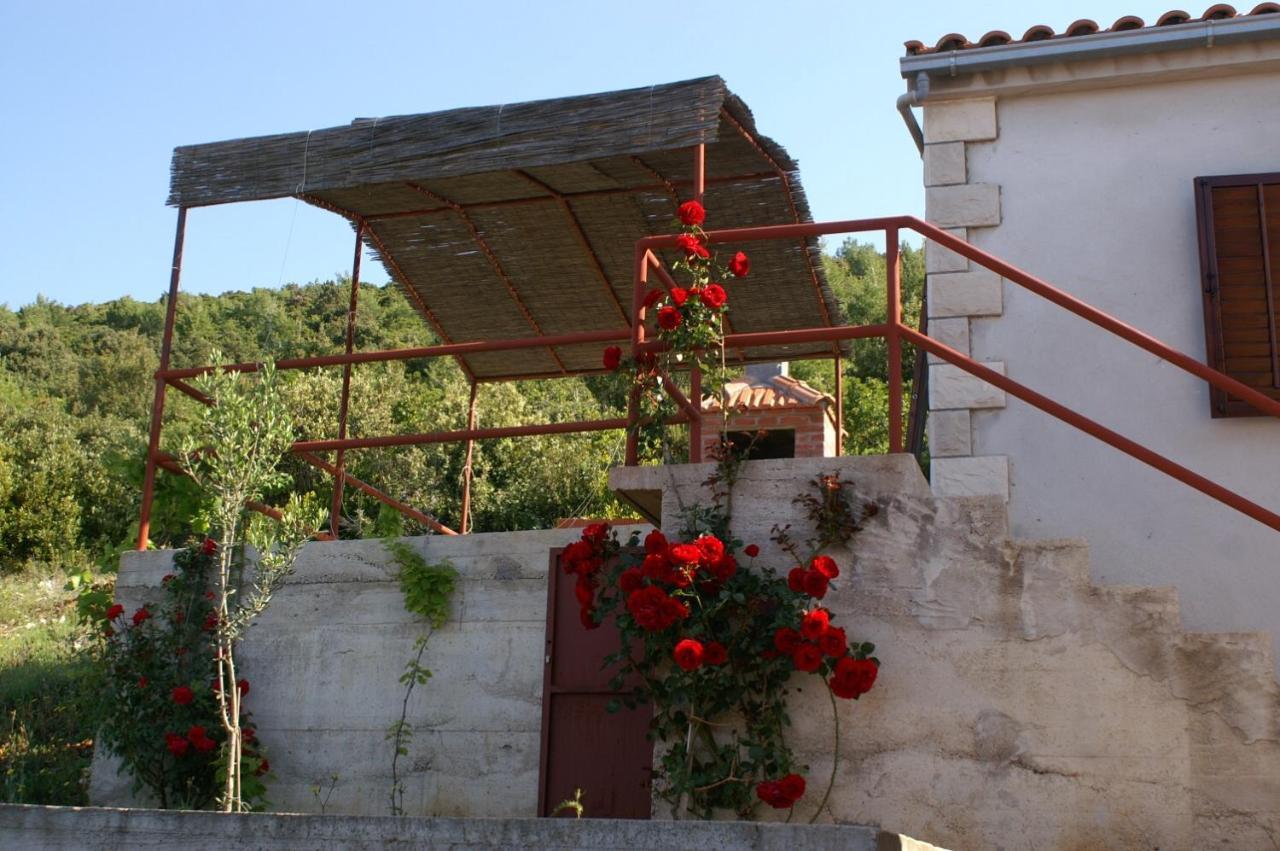 Apartments By The Sea Karbuni, Korcula - 4465 Prizba Exterior photo